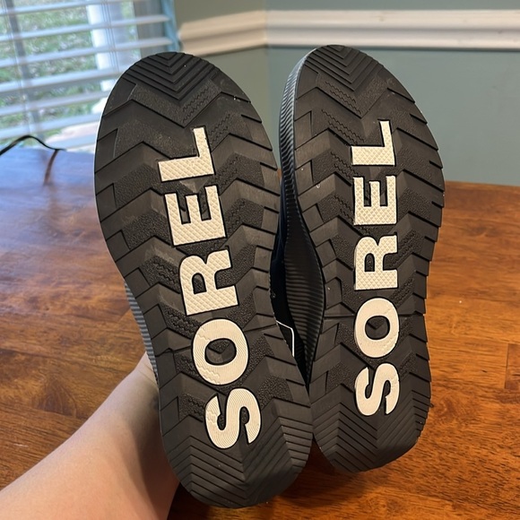 New Sorel Out N About Waterproof black lace up boot size 6 - Picture 12 of 13